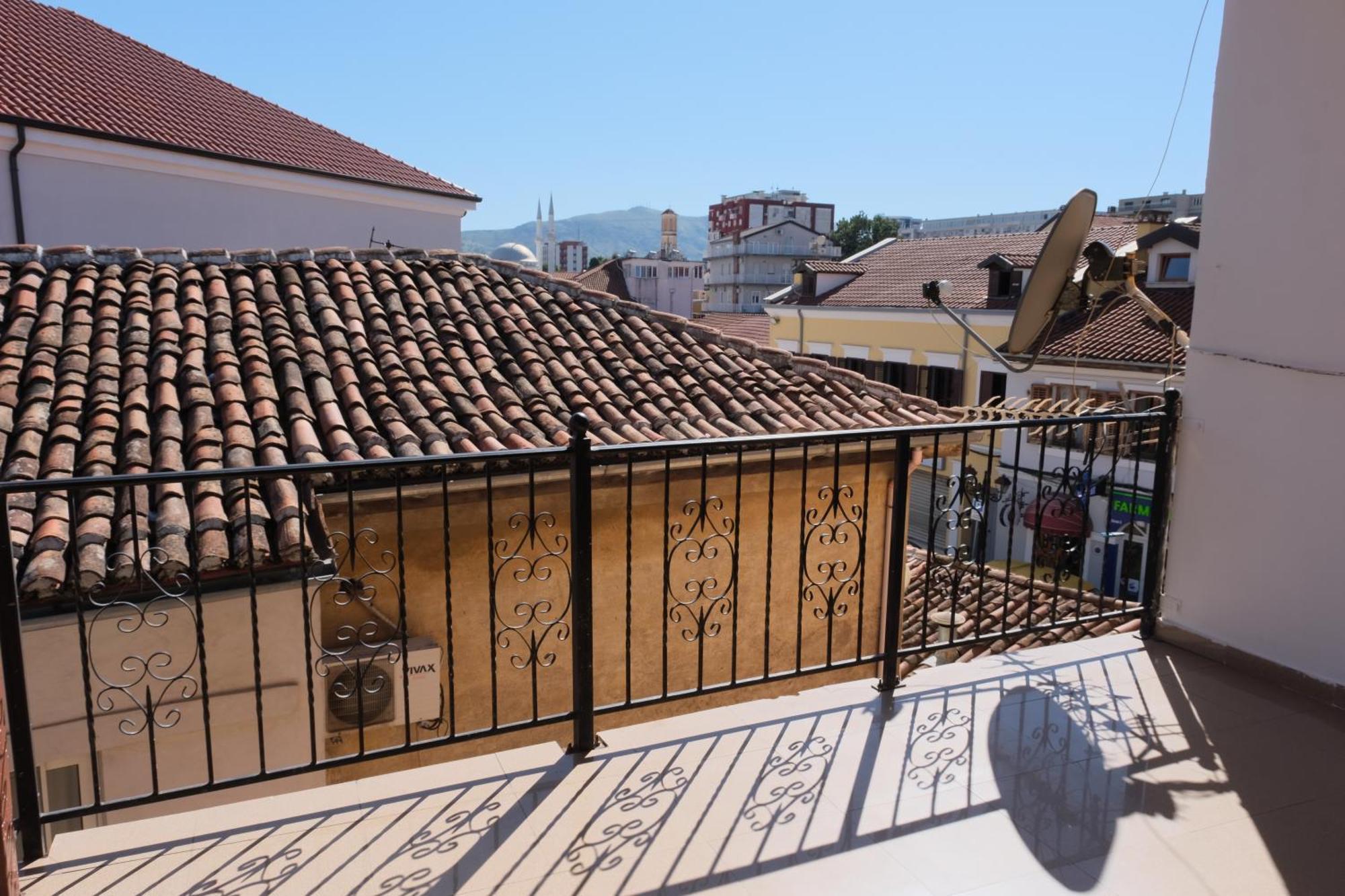 My Hostel - Privates And Dorms Shkoder Exterior photo