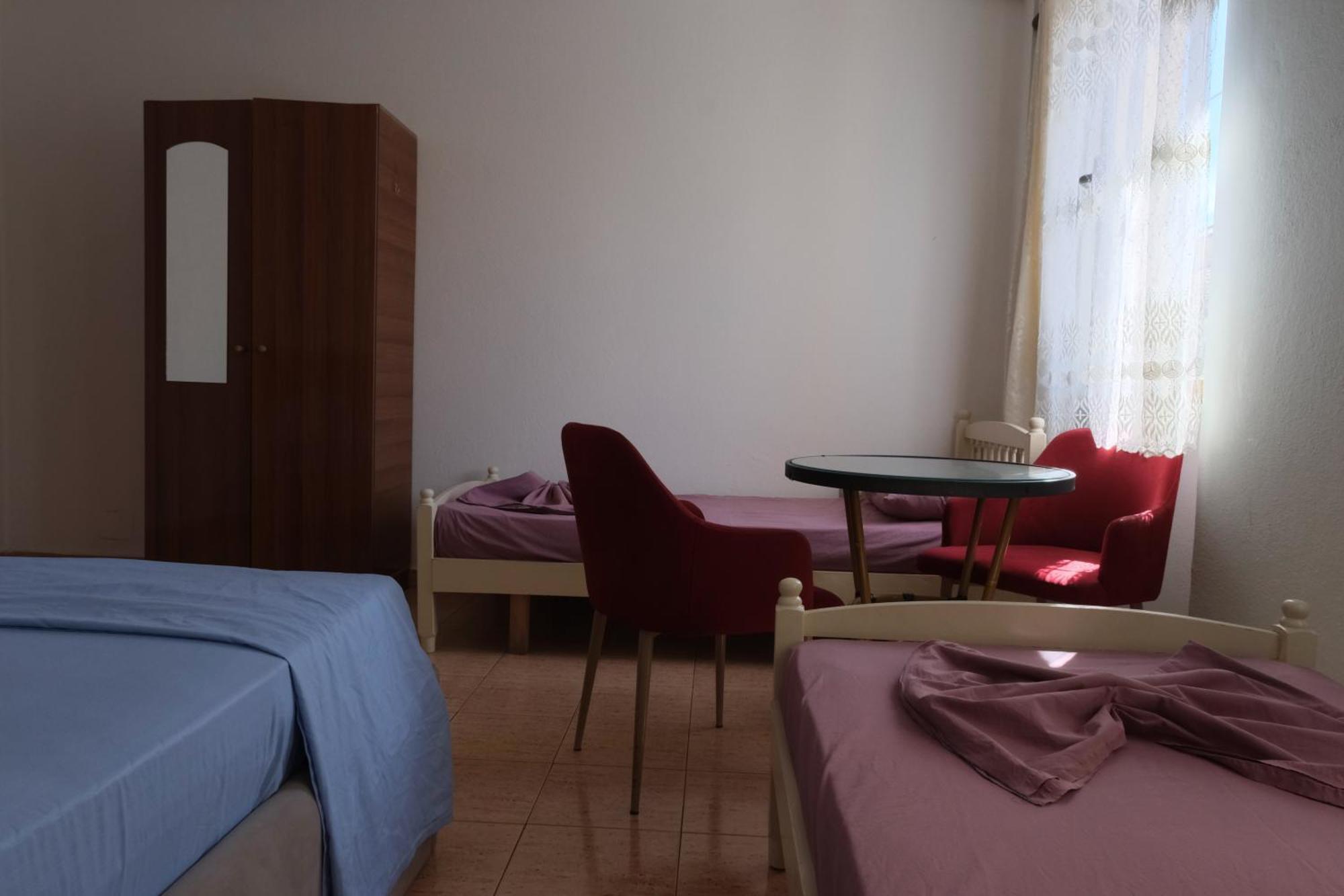 My Hostel - Privates And Dorms Shkoder Exterior photo